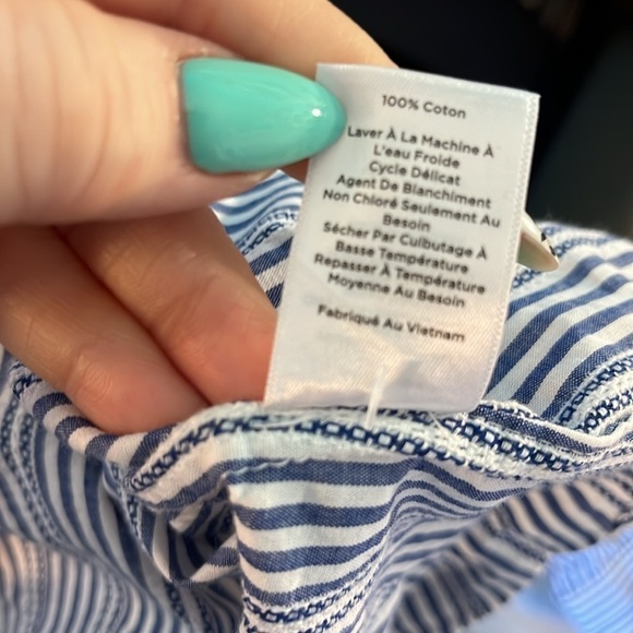 Talbots Casual Button Down Shirt Striped Collared Size Medium Cotton Blue White - Picture 9 of 9